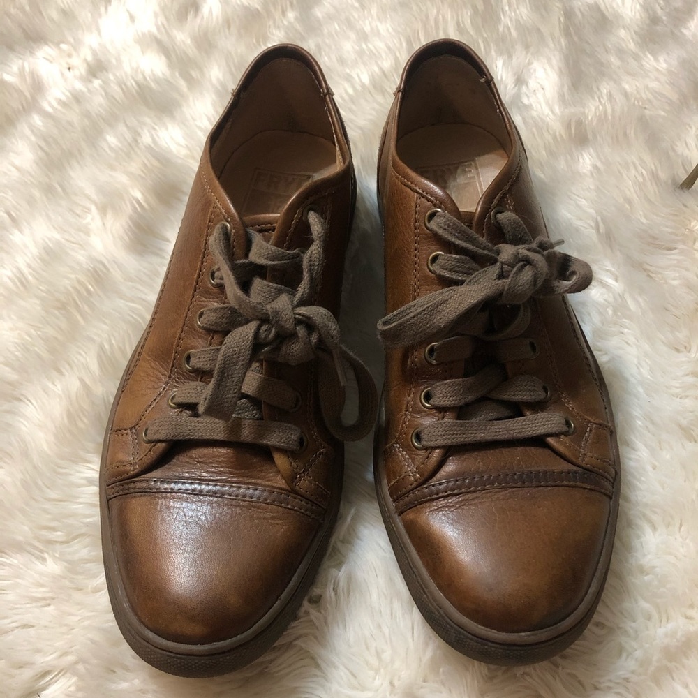 The Frye Company Justin Low Lace shoes